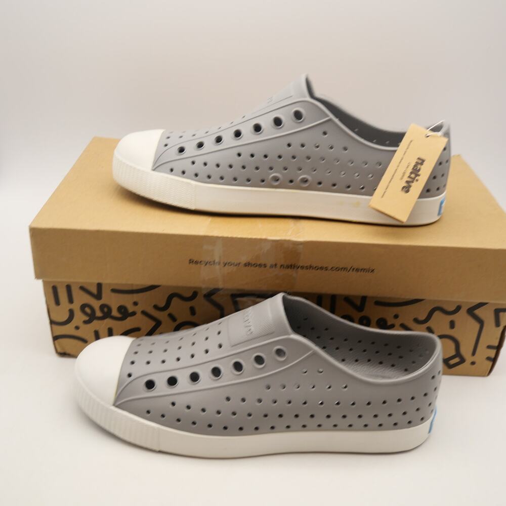 Native Shoes Jefferson  Men's 7 Women's 9  Slip On Water  Pigeon Gray NEW
